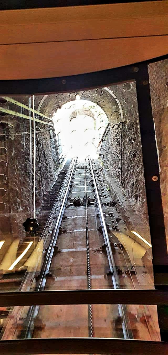 funicular railway