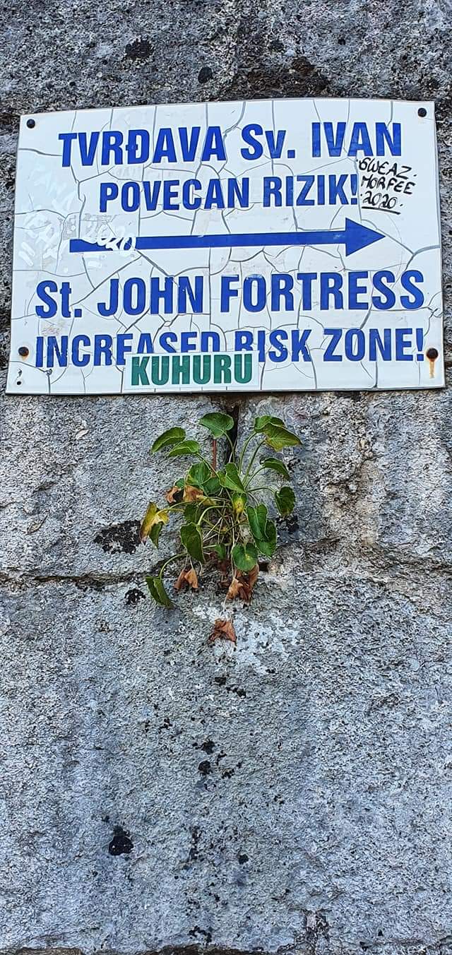 kotor fortress - sign