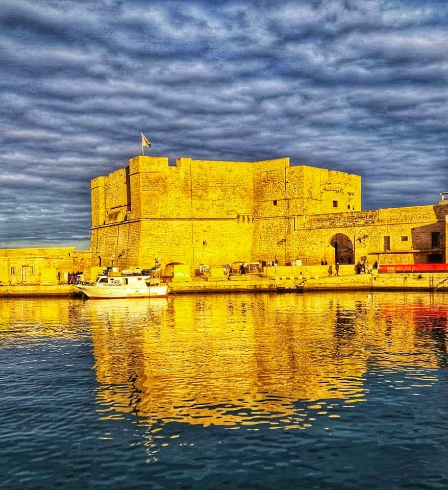 reflection monopoli castle
