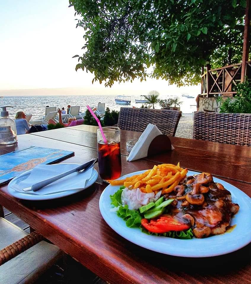 lunch at potash beach